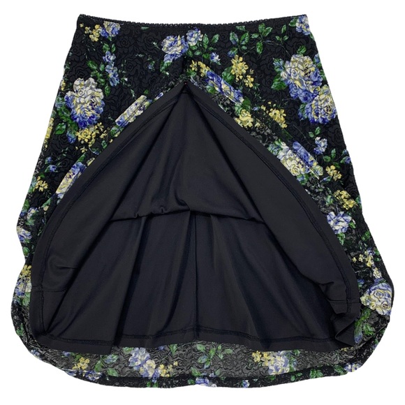 Vintage Black Floral Stretch Lace Midi Length Skirt by Tailor B.Moss USA - Picture 6 of 16